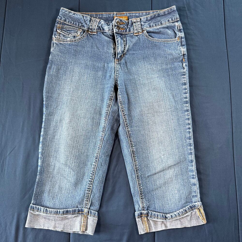 St. John's Bay Petite Capri Jeans Women's Size 10P Cuffed